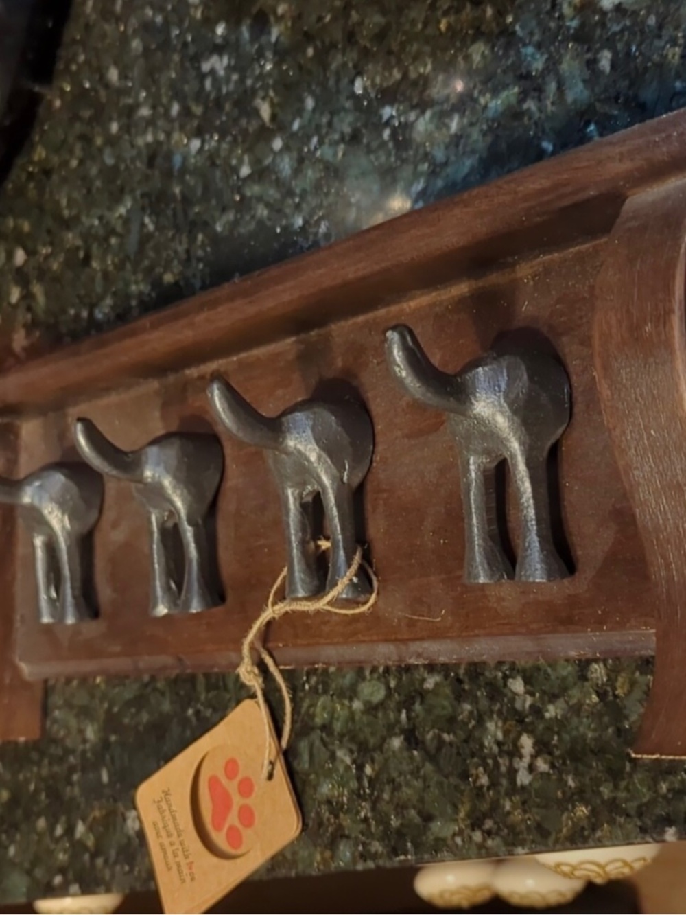 NWT 🐕 DOG BUTT wood & silver tone metal leash wall hanger 😍 fantastic NWT